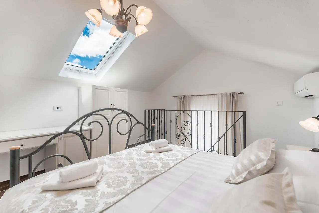 Villa Trau D'Oro Guest house Trogir
